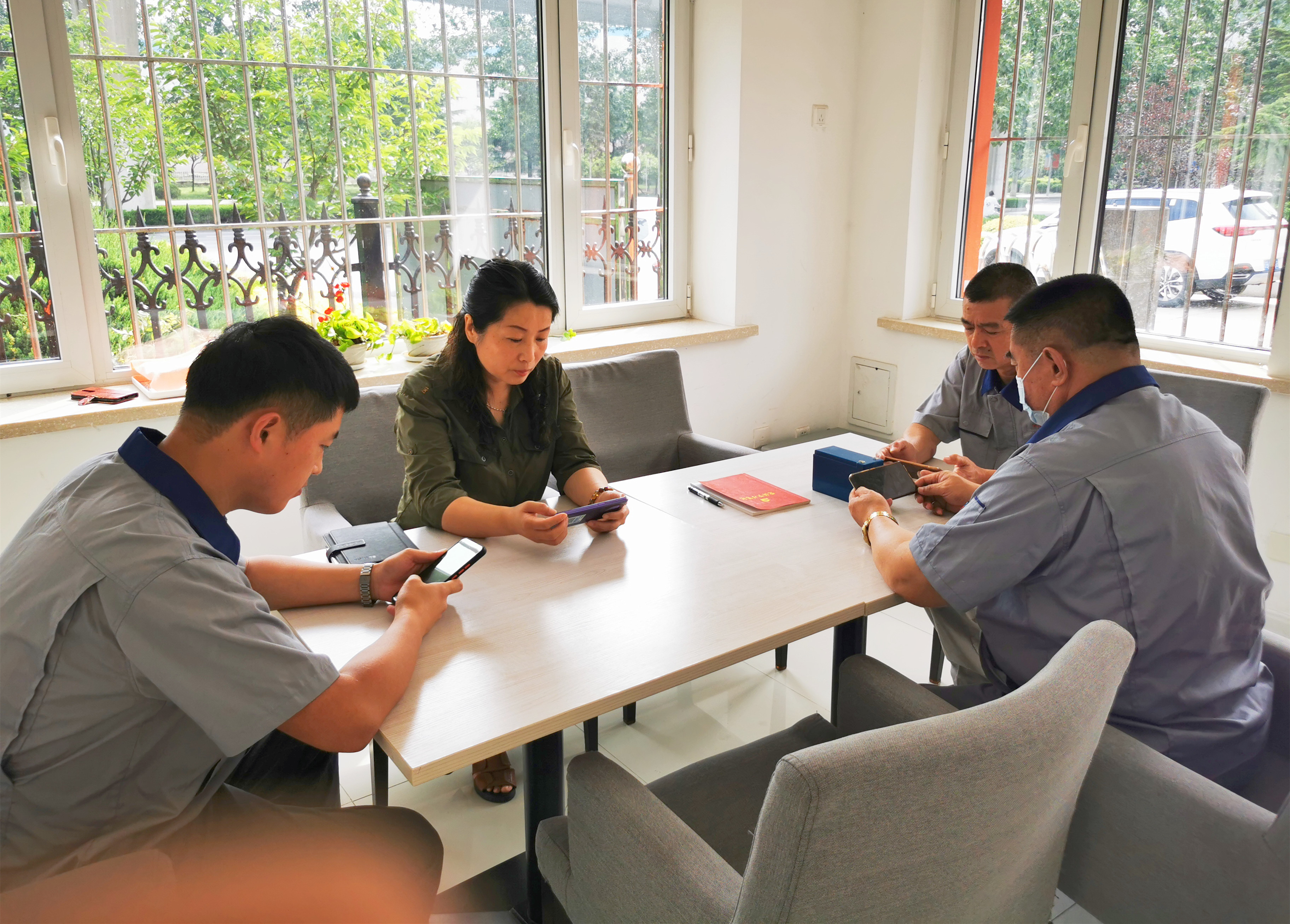 Ë«´´ÖÐÐÄԢĿֱ²¥ Ë«´´ÖÐÐÄԢĿֱ²¥